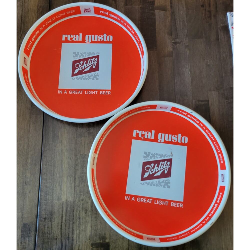 VTG Schlitz "Real Gusto" 2 Pair Metal Light Beer Serving Trays 13.5"